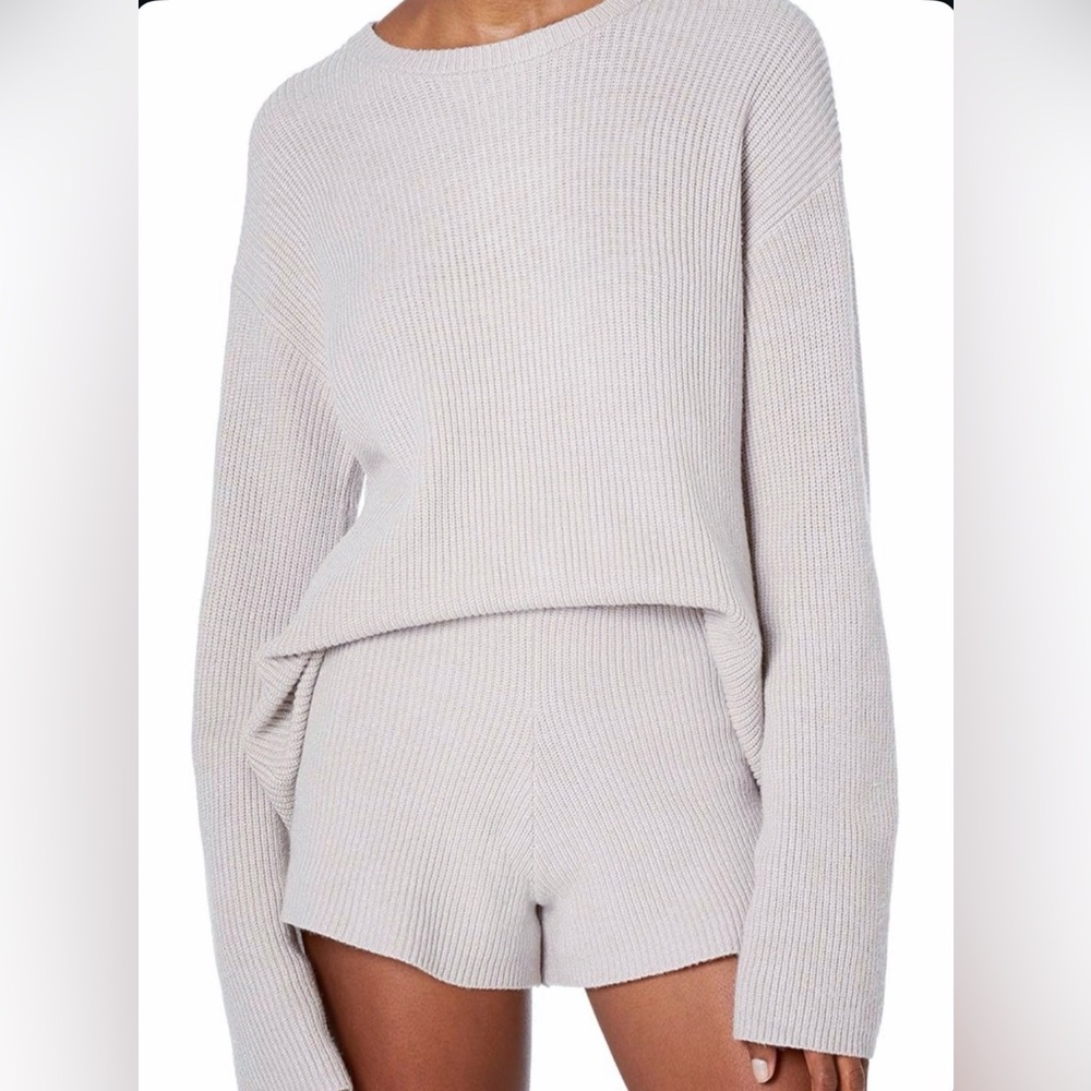 X22 NWT The Drop‎ Alice Crew-Neck Back-Slit Ribbed Pullover Sweater - Size: XXS